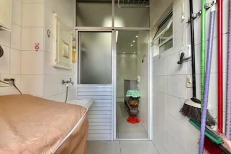 Apartamento para alugar com 67m², 2 quartos e 1 vaga Apartamento para alugar com 67m², 2 quartos e 1 vagaÁrea de Serviço