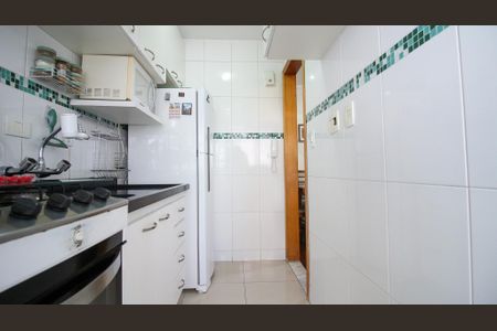 Apartamento à venda com 51m², 2 quartos e 1 vagaCozinha