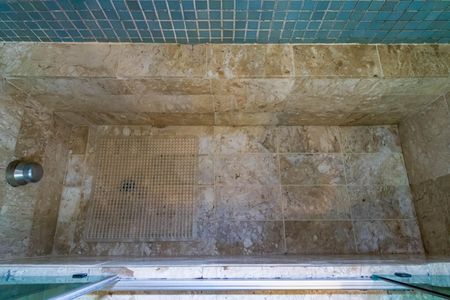 Apartamento à venda com 230m², 4 quartos e 3 vagasBanheiro 2