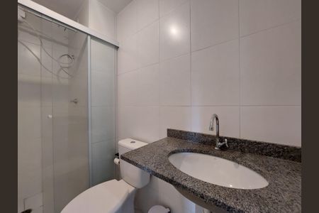 Apartamento para alugar com 34m², 2 quartos e sem vagaBanheiro