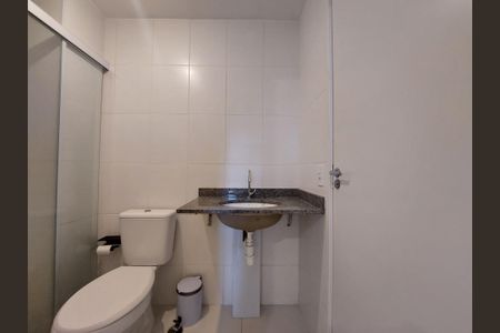 Apartamento para alugar com 34m², 2 quartos e sem vagaBanheiro