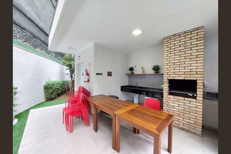 Apartamento para alugar com 34m², 2 quartos e sem vagaÁrea comum - Churrasqueira