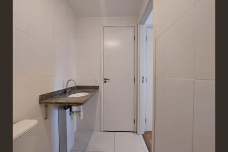 Apartamento para alugar com 34m², 2 quartos e sem vagaBanheiro