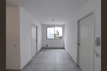 Apartamento para alugar com 34m², 2 quartos e sem vagaSala