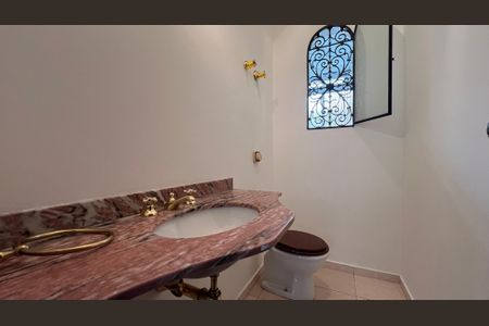 Apartamento à venda com 138m², 3 quartos e 1 vagaLavabo