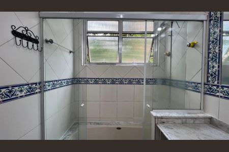 Apartamento à venda com 138m², 3 quartos e 1 vagaBanheiro da Suíte