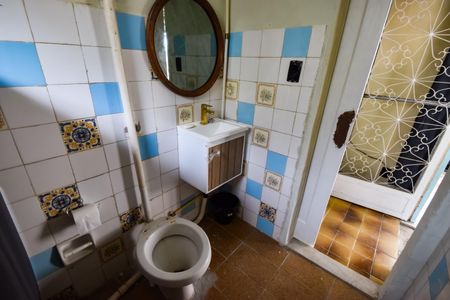 Casa de condomínio para alugar com 95m², 1 quarto e sem vagaBanheiro