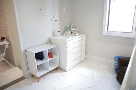 Apartamento à venda com 200m², 3 quartos e 2 vagasQuarto de Serviço