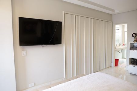 Apartamento à venda com 200m², 3 quartos e 2 vagasQuarto