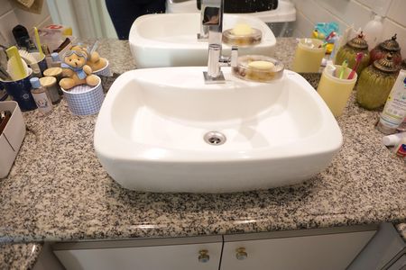 Apartamento à venda com 200m², 3 quartos e 2 vagasBanheiro de Serviço