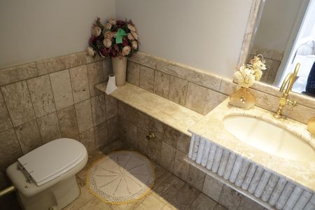 Apartamento à venda com 200m², 3 quartos e 2 vagasLavabo