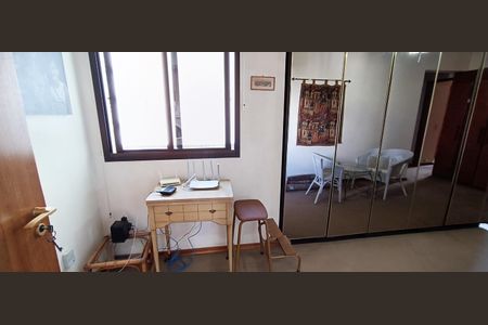 Apartamento para alugar com 228m², 4 quartos e 4 vagasCorredor