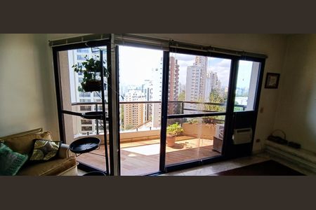 Apartamento para alugar com 228m², 4 quartos e 4 vagasSala