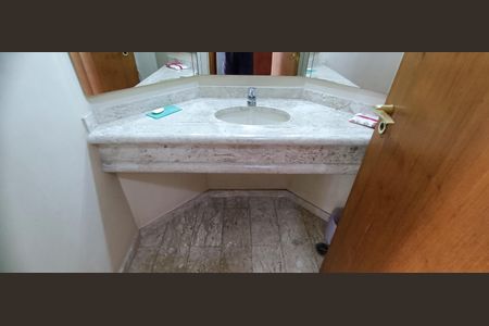 Apartamento para alugar com 228m², 4 quartos e 4 vagasLavabo