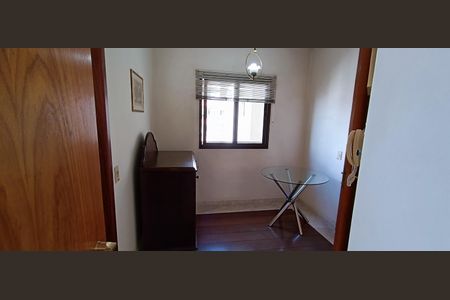 Apartamento para alugar com 228m², 4 quartos e 4 vagasCopa