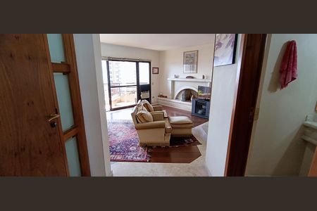 Apartamento para alugar com 228m², 4 quartos e 4 vagasSala