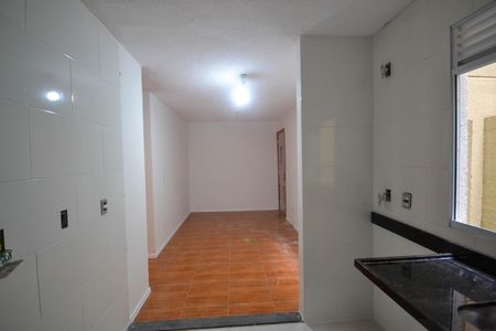 Apartamento para alugar com 48m², 2 quartos e 1 vaga Apartamento para alugar com 48m², 2 quartos e 1 vagaCozinha e Área de Serviço