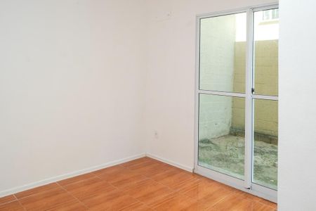 Quarto 1 de apartamento para alugar com 2 quartos, 48m² em Jardim Alvorada, Nova Iguaçu