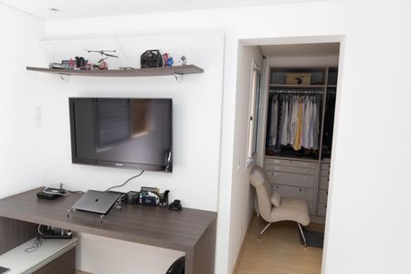 Apartamento à venda com 127m², 2 quartos e 2 vagasCloset - Suíte