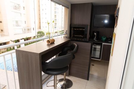 Apartamento à venda com 127m², 2 quartos e 2 vagasVaranda