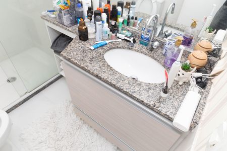 Apartamento à venda com 127m², 2 quartos e 2 vagasBanheiro da Suíte