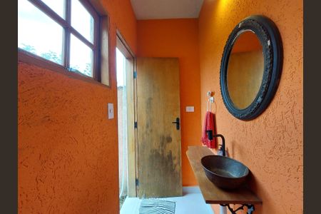 Casa à venda com 180m², 4 quartos e 2 vagasLavabo da Área de Lazer