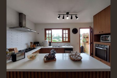 Casa à venda com 180m², 4 quartos e 2 vagasCozinha