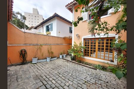 Casa à venda com 180m², 4 quartos e 2 vagasGaragem