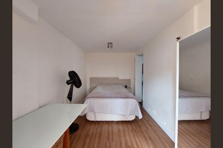 Casa à venda com 180m², 4 quartos e 2 vagasQuarto da Edícula