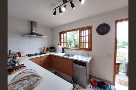 Casa à venda com 180m², 4 quartos e 2 vagasCozinha