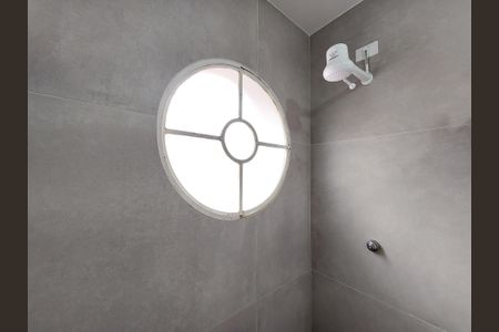 Casa à venda com 180m², 4 quartos e 2 vagasBanheiro Suíte