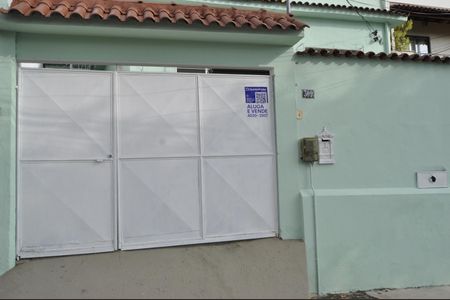 Casa para alugar com 250m², 3 quartos e 1 vagaFachada