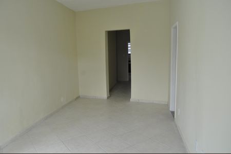 Casa para alugar com 250m², 3 quartos e 1 vagaSala 
