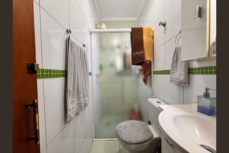 Apartamento à venda com 84m², 2 quartos e 2 vagas Apartamento à venda com 84m², 2 quartos e 2 vagasBanheiro
