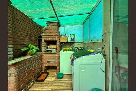 Apartamento à venda com 84m², 2 quartos e 2 vagas Apartamento à venda com 84m², 2 quartos e 2 vagasLavanderia