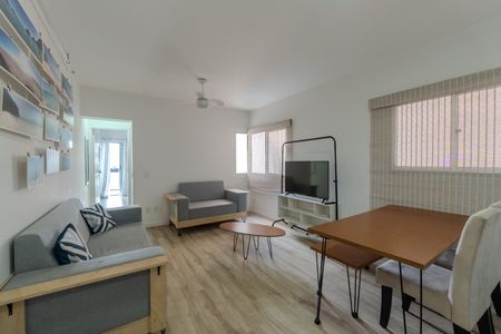 Apartamento à venda com 40m², 1 quarto e 1 vaga Apartamento à venda com 40m², 1 quarto e 1 vagaSala