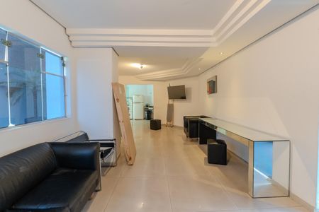 Apartamento à venda com 40m², 1 quarto e 1 vaga Apartamento à venda com 40m², 1 quarto e 1 vagaÁrea comum - Salão de festas