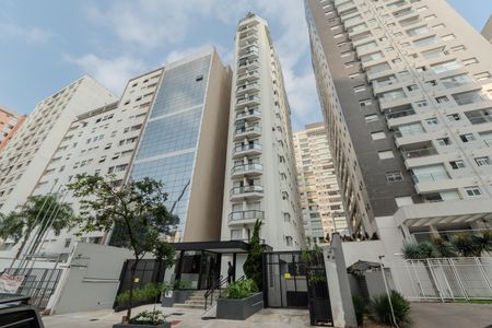 Apartamento à venda com 40m², 1 quarto e 1 vaga Apartamento à venda com 40m², 1 quarto e 1 vagaFachada