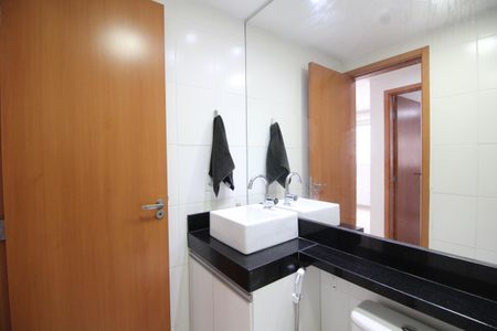 Apartamento para alugar com 50m², 2 quartos e 1 vagaBanheiro Social