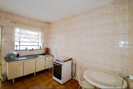 Casa à venda com 300m², 2 quartos e 3 vagas Casa à venda com 300m², 2 quartos e 3 vagasCozinha