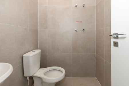 Apartamento à venda com 144m², 3 quartos e 2 vagasBanheiro de Serviço