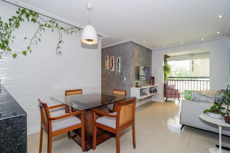 Apartamento para alugar com 74m², 3 quartos e 1 vaga Apartamento para alugar com 74m², 3 quartos e 1 vagaSala