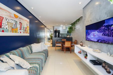 Apartamento para alugar com 74m², 3 quartos e 1 vaga Apartamento para alugar com 74m², 3 quartos e 1 vagaSala