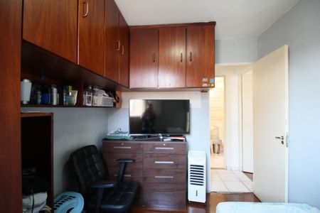 Apartamento à venda com 56m², 2 quartos e 1 vagaQuarto 2