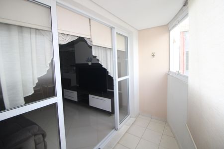 Apartamento para alugar com 97m², 3 quartos e 2 vagasSala - Varanda