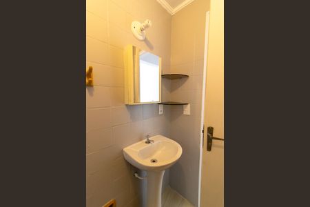 Apartamento para alugar com 60m², 1 quarto e sem vagaBanheiro