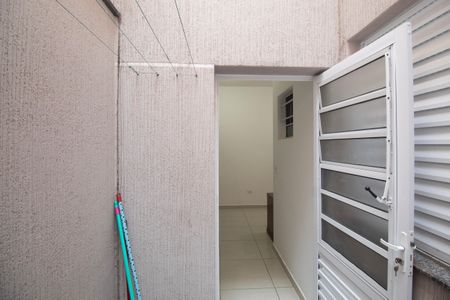 Casa para alugar com 30m², 1 quarto e sem vagaÁrea de Serviço