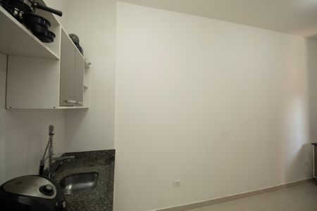 Casa para alugar com 30m², 1 quarto e sem vagaCozinha e Área de Serviço