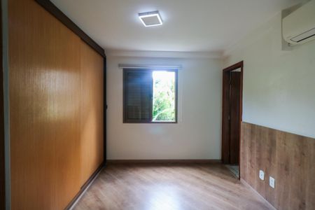 Apartamento à venda com 90m², 3 quartos e 2 vagasSuíte