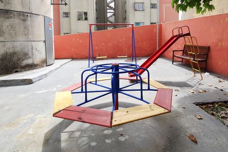 Apartamento à venda com 51m², 2 quartos e 1 vagaÁrea comum 